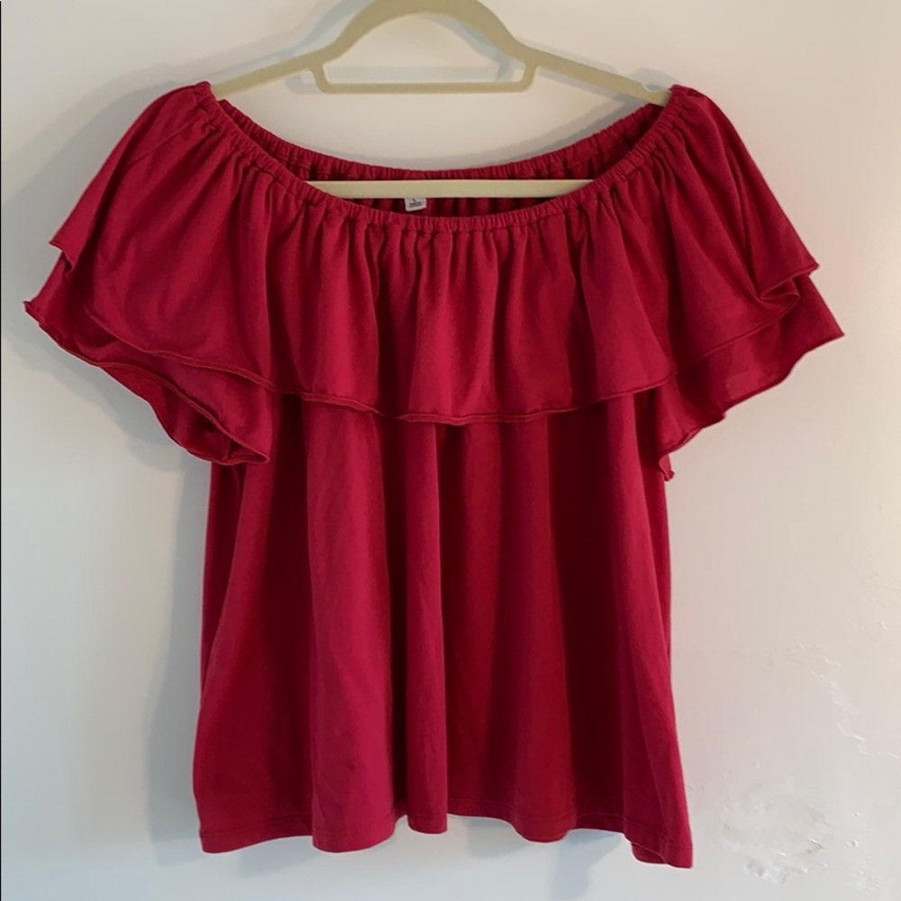 Off the shoulder